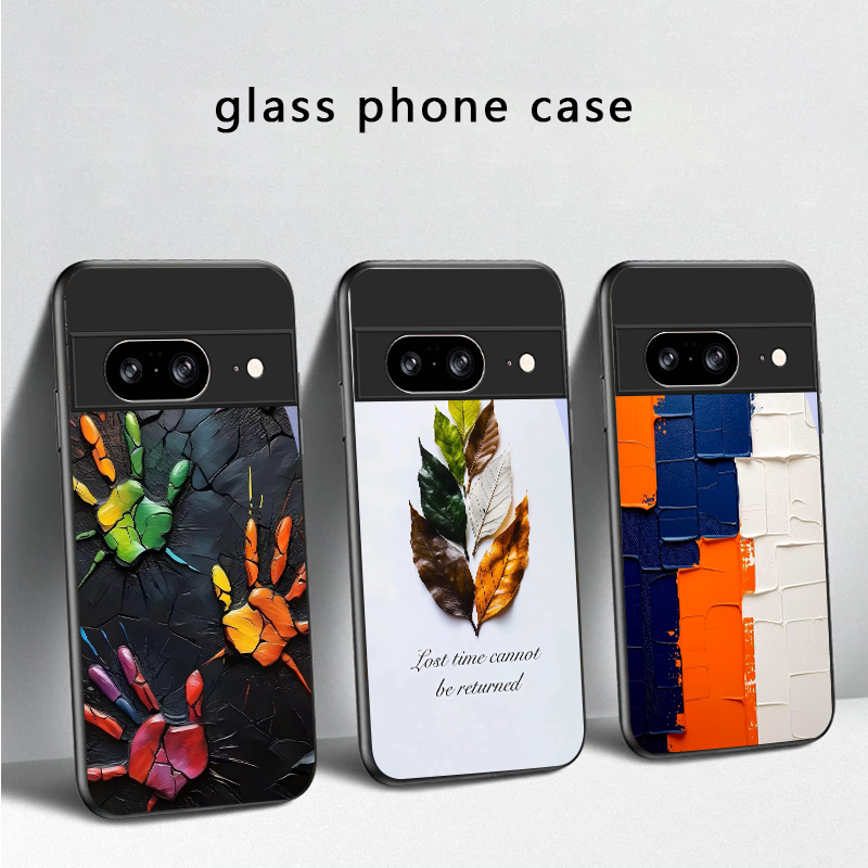 جراب هاتف زجاجي أسود بتصميم أث - مراجعة Google Pixel 8A وسعره